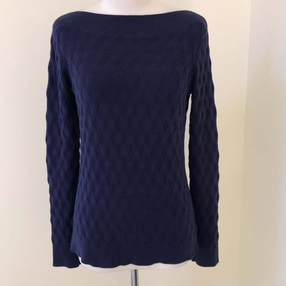 Lilly Pulitzer medium boat neck patterned sweater.